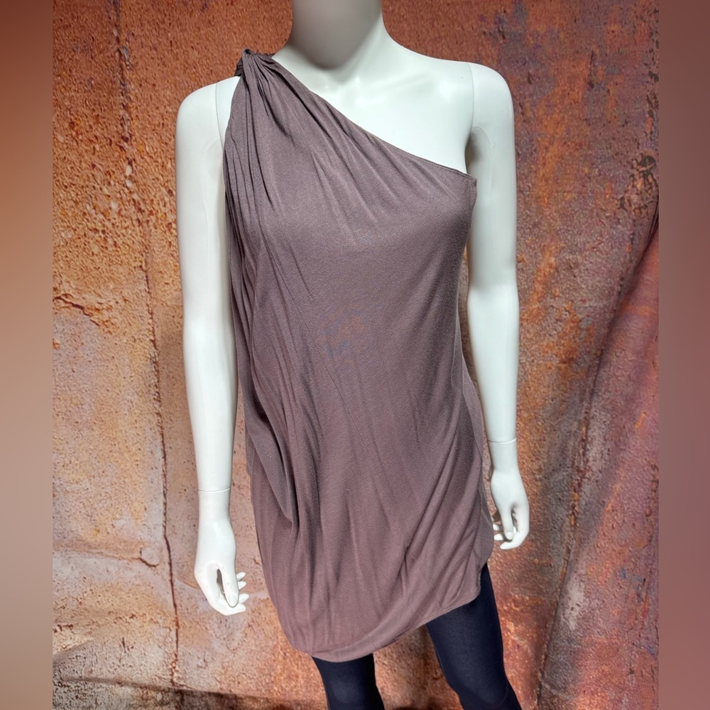 One-Shoulder Draped Top (tall) in Mauve